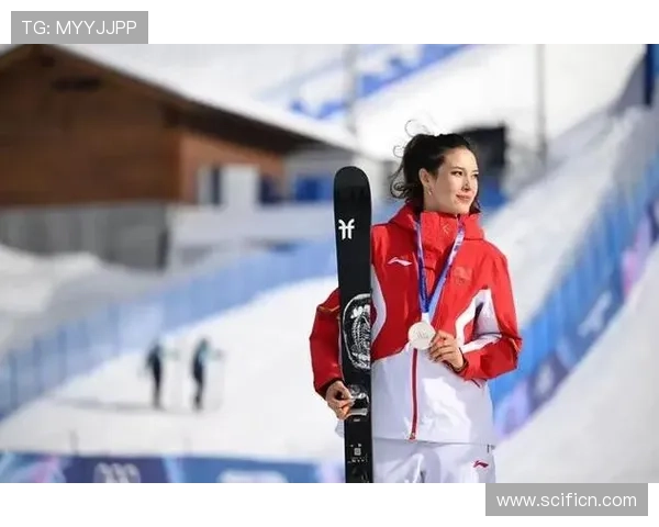 谷爱凌勇夺第五金李方慧摘银